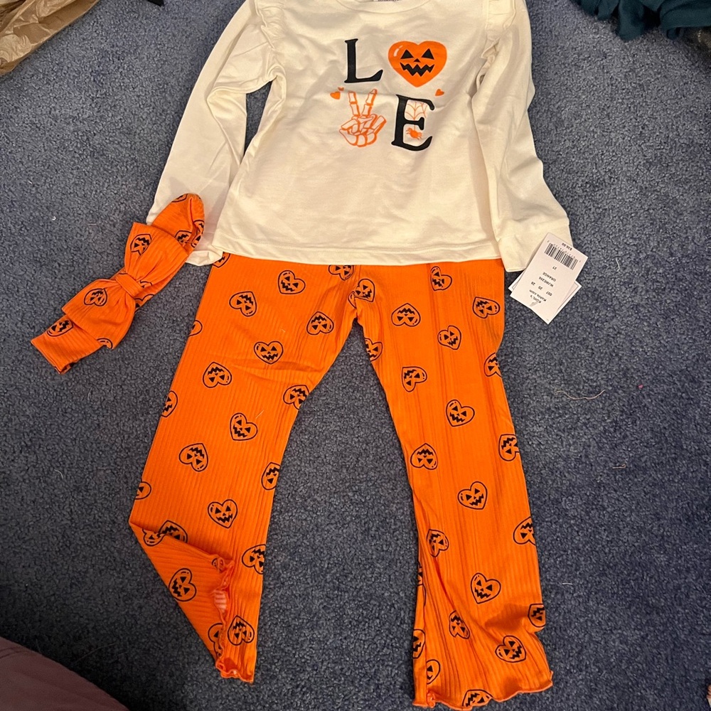 NEW 2T girls Halloween Set with headband